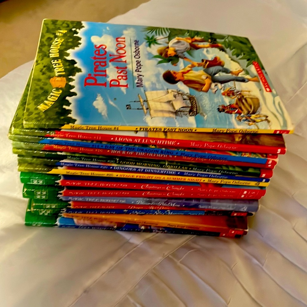 Wide variety of Magic Tree House books
